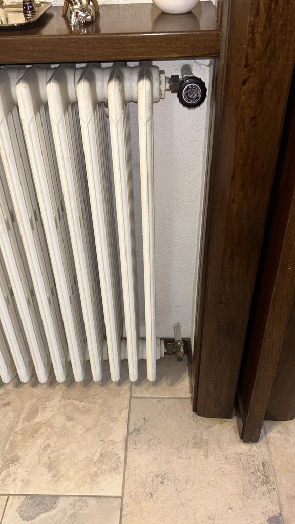 termosifone freddo
